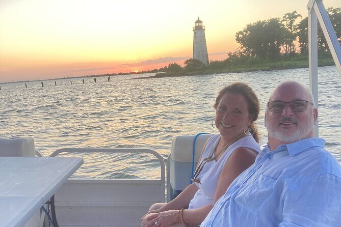 2-Hour Date Night and Sunset Cruise Near New Orleans - Stop 1: Tchefuncte River Light Station for lighthouse photos at sunset