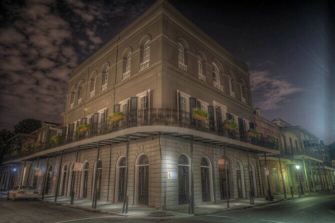 2-Hour French Quarter Ghost Walking Tour in New Orleans - Lalaurie Mansion: Madame LaLaurie and the Hard Edges
