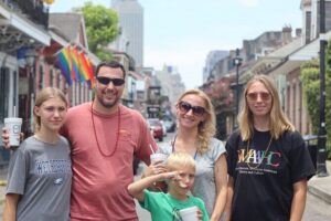 Citywide Driving Tour with Local Jazz Musician - Garden District stops for homes, streets, and picture-perfect angles