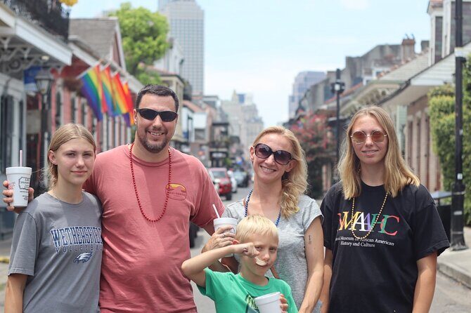 Citywide Driving Tour with Local Jazz Musician - Garden District stops for homes, streets, and picture-perfect angles