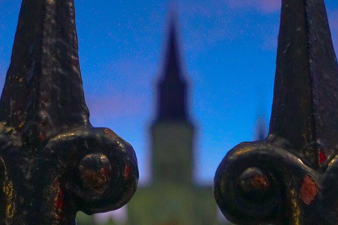 Crawl New Orleans: Haunted Bar Crawl with Shot Included - VIP bar access and the included shot: how to get the best value