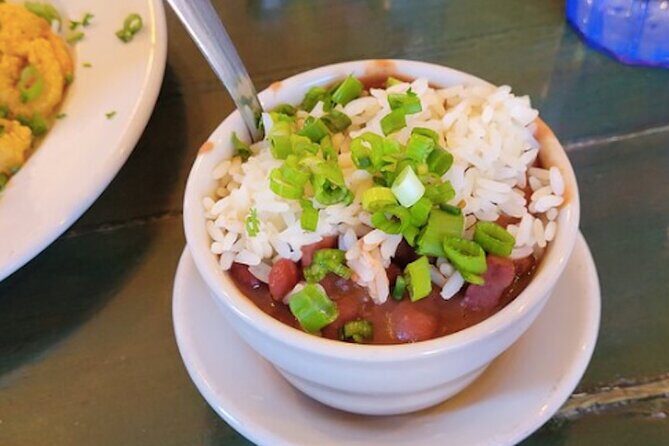 Food Tour of New Orleans Garden District: Group of Nine or Less - Alcohol, ages, and how to plan your lunch day