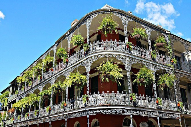 French Quarter Haunted Excursion In New Orleans - The pace, bar stops, and why timing matters more than you think