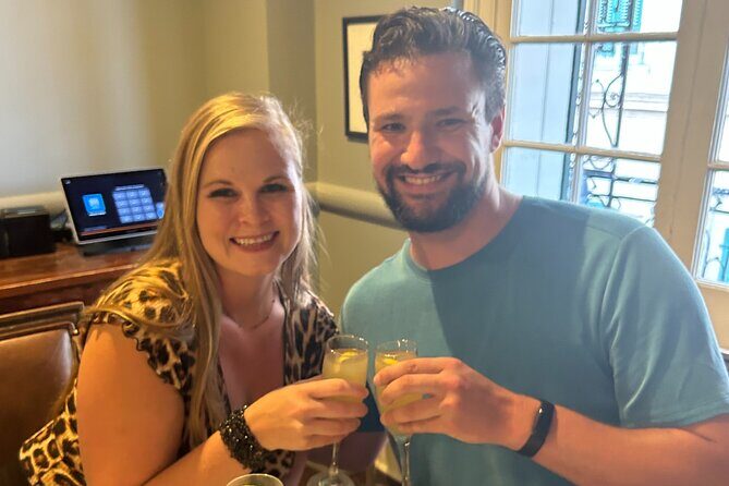 French Quarter Small-Group Cocktail and Foodie Crawl - Price and logistics: when $115 feels fair