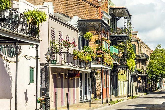 French Quarter Walking Tour - Jackson Square, St Louis Cathedral, Presbytere, and Cabildo: The Big Stops That Anchor It