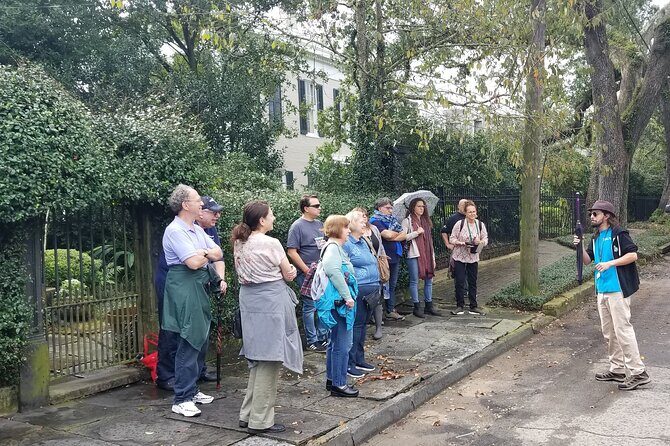 Garden District Home and History Walking Tour - Garden District Homes: Why This Neighborhood Feels Like a Shortcut