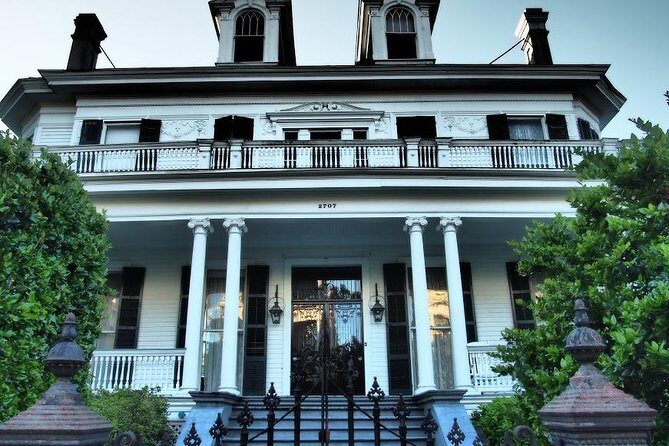 Garden District Home and History Walking Tour - Guides Who Make Architecture Feel Personal