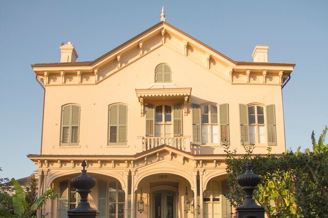 Garden District Secrets and Scandals Tour - The Garden District Walk: Architecture, Celebrity Homes, and Scandal Stories