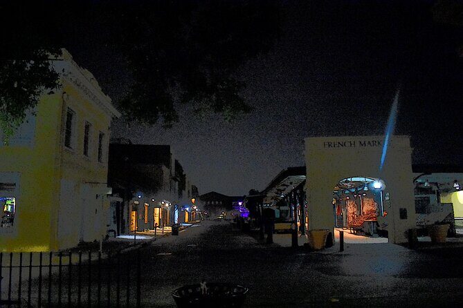Ghost Stories and True Crime Walking Tour of the French Quarter - Key things you’ll notice on this tour