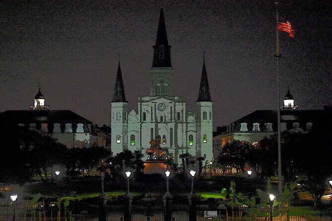 Ghost Stories and True Crime Walking Tour of the French Quarter - Nightwalking the French Quarter: why this one works after 8:00 pm