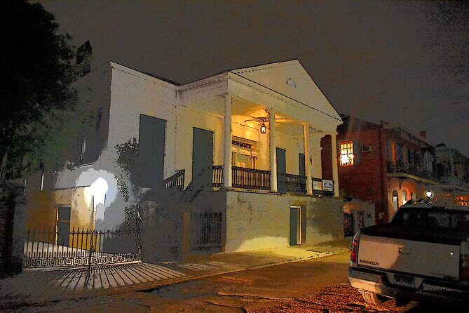 Ghost Stories and True Crime Walking Tour of the French Quarter - Where you start (727 St Philip St) and how you’ll end near Jackson Square