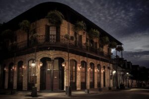 Ghosts of the French Quarter Walking Tour in New Orleans - Getting There: Start at 710 St Louis St, End at Jackson Square