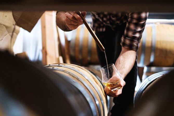 Guided Distillery Tour & Rum Tasting - How to get there and find the door