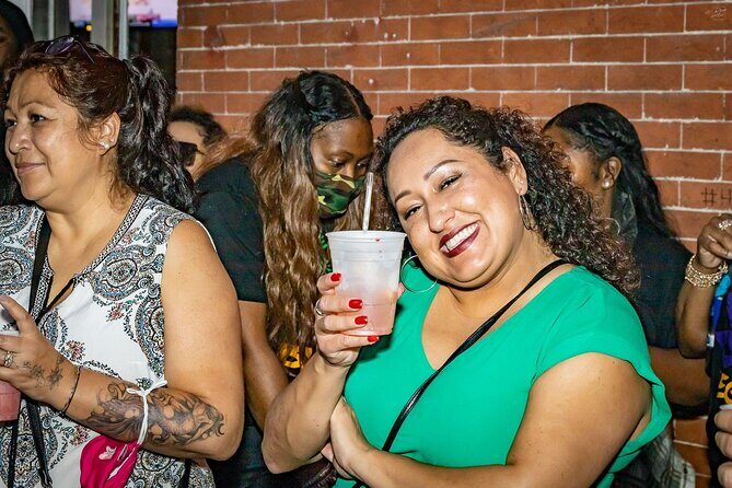 Haunted Drunken History Tour from New Orleans - The guide matters: how Raffle’s style changes the whole night