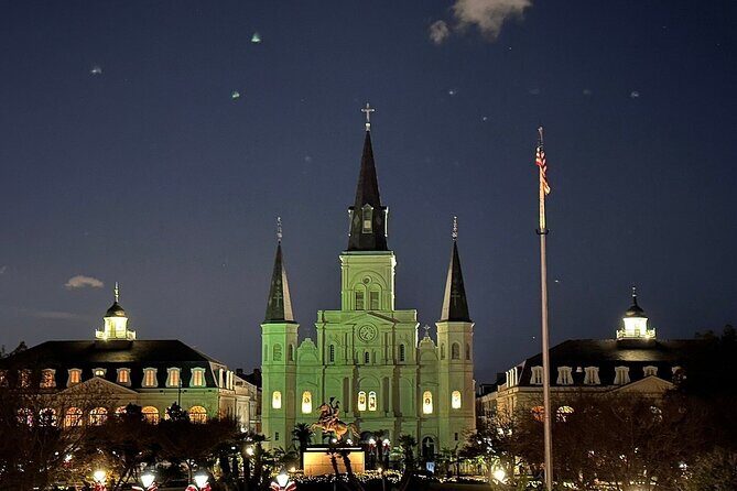 Haunted New Orleans French Quarter Ghost Tour with Local Guide - How the Tour Paces: Small Group, Quick Stops, Big Stories