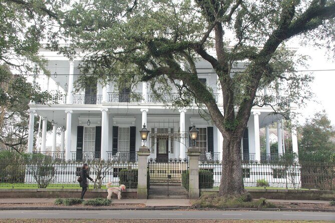 Historic Garden District Walking Tour - Stop 3: Irish Channel stories—potato famine to architects