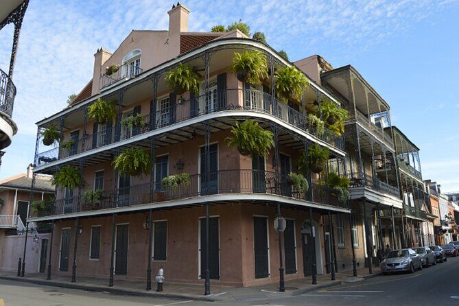 Introduction to the French Quarter Walking Tour - Two Hours in the French Quarter: A Smart Way to Get Your Bearings