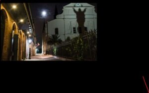 Louisiana: Adults-Only Small-Group Ghost & Vampire Tour - The pre-tour hurricane deal at The Voodoo Lounge