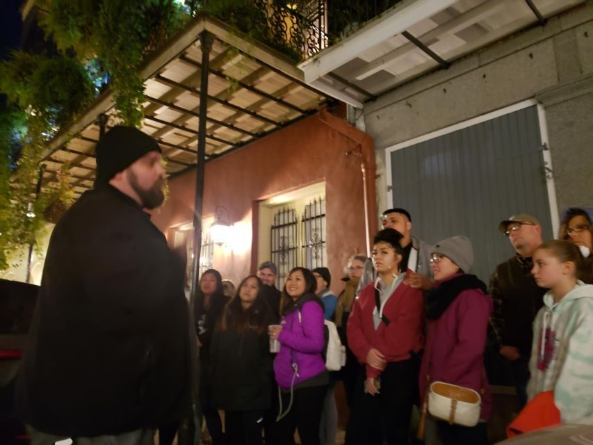 Louisiana: Adults-Only Small-Group Ghost & Vampire Tour - Small group size: why 16 people changes the experience
