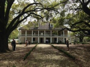 N’awlins Luxury: Whitney Plantation & Pontoon Swamp Tour w/Transportation - Whitney Plantation: why the audio walk works so well
