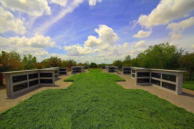 N’awlins Luxury: Whitney Plantation Tour with Transportation - Time, Walking, and What to Bring on a Weather-Minded Day