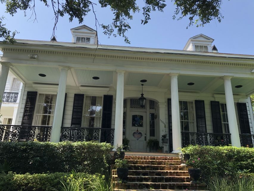 New Orleans: 2-Hour Homes of the Rich & Famous Walking Tour - Lafayette Cemetery Stop: A Change in Mood (and Time)