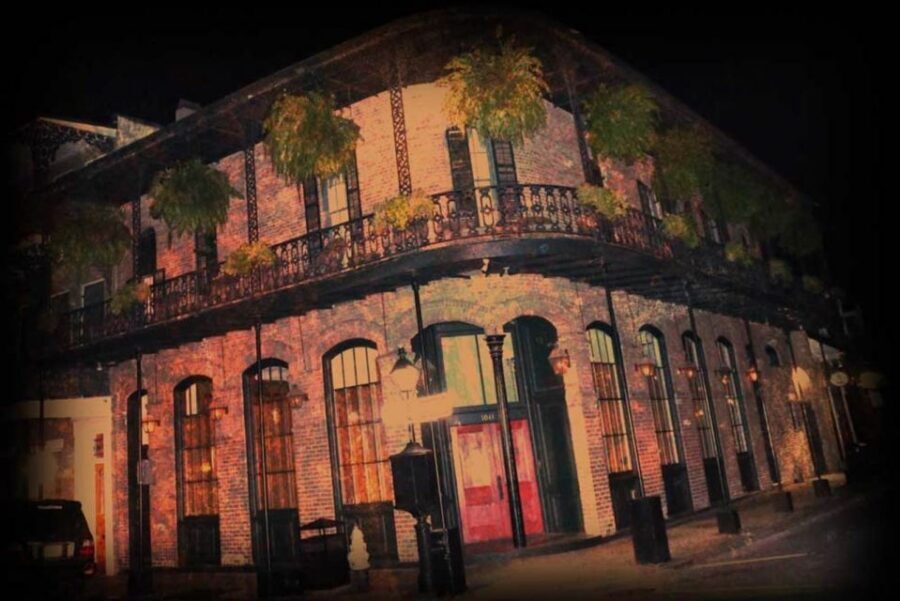 New Orleans: Adults Only Haunted Ghost Tour - The French Quarter Story Loop: Death, Murder, Saints, and What Survived