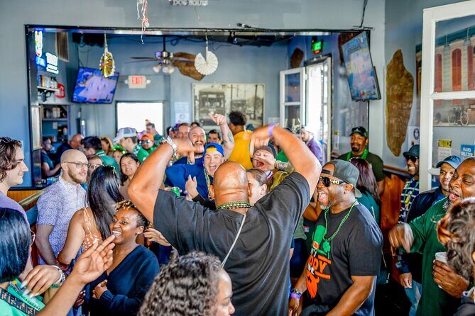 New Orleans Bourbon Street Bar Crawl w/ Shots & Souvenir Cup - Price and Value: How $35 Makes Sense for a Two-Hour Plan