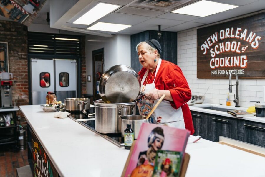 New Orleans: Cajun and Creole Cooking Class - Cajun vs Creole: How the Chef Connects Food to New Orleans Culture