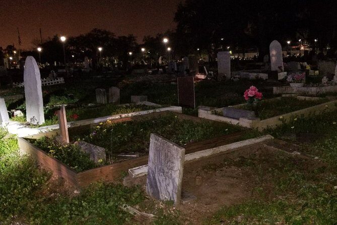 New Orleans Cemetery and Paranormal Investigation Bus Tour - Price, Time, and What You’re Really Paying For