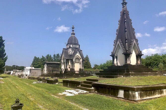 New Orleans Cemetery Walking Tour - Morning vs afternoon: picking the right departure for comfort