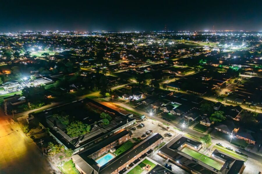 New Orleans: City Lights Helicopter Night Tour - Photo Expectations: The Reality of Helicopter Windows