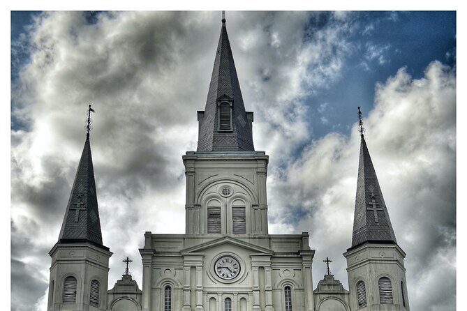 New Orleans Combo Tour: Voodoo, Vampire, and Ghost Tour - A haunted French Quarter walk with a practical, non-cheesy vibe