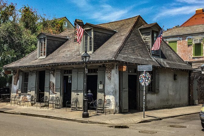New Orleans Combo Tour: Voodoo, Vampire, and Ghost Tour - Stop-by-stop: the paranormal photo moment that sets the tone