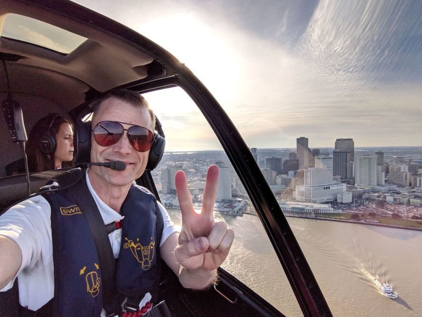 New Orleans: Daytime City Helicopter Tour - City Tour (15 miles): French Quarter to Superdome in Minutes