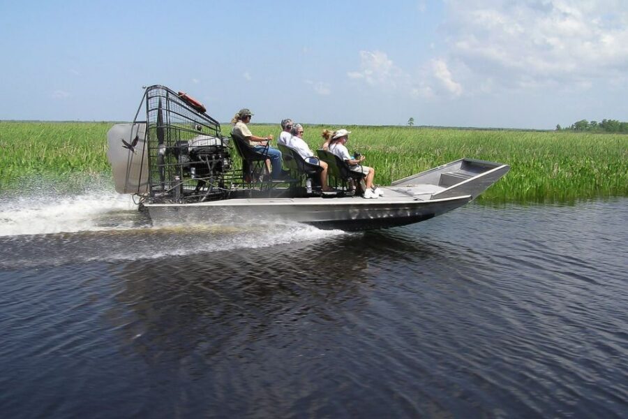 New Orleans: Destrehan Plantation & Airboat Combo Tour - Plantation Grounds: Live Oaks, Free Time, and Practical Photo Spots