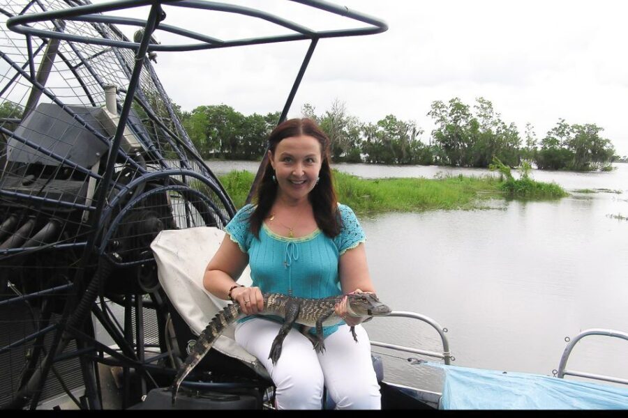 New Orleans: Destrehan Plantation & Airboat Combo Tour - Guides and Captains: Why the Storytelling Makes the Difference