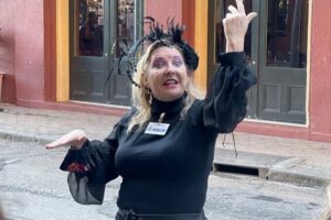 New Orleans' Finest Haunted Pub Tour - The 7:00 pm plan: where you meet and how the route works