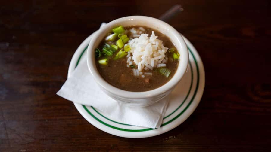 New Orleans French Quarter: A Tasty Tour with a Local - Who should book this (and who should plan ahead)