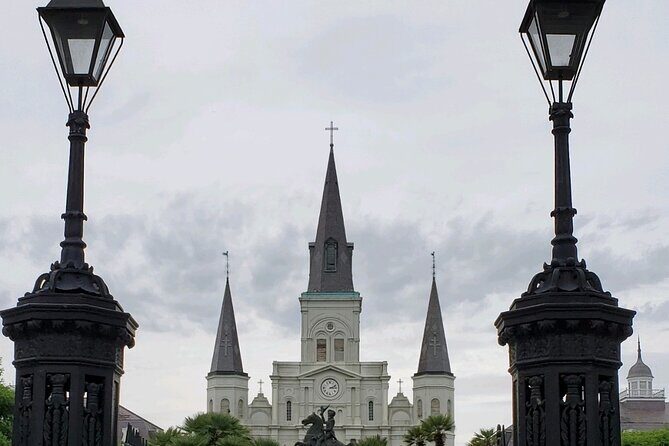 New Orleans French Quarter and Voodoo History Walking Tour - Where the Tour Starts: Voodoo Lounge to Jackson Square