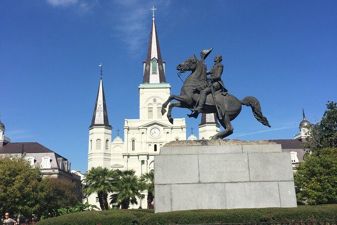 New Orleans French Quarter Architecture Walking Tour - Meeting at 523 St Ann St and What to Bring for a Two-Hour Walk