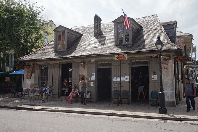 New Orleans French Quarter & Cemetery Bike Tour - Stop 5: Frenchmen Street, Music District Pedal Time