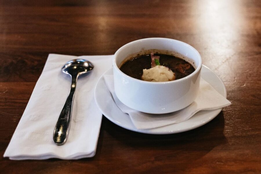 New Orleans: French Quarter Food History Walking Tour - Pacing, Guide Style, and Why Asking Questions Matters Here