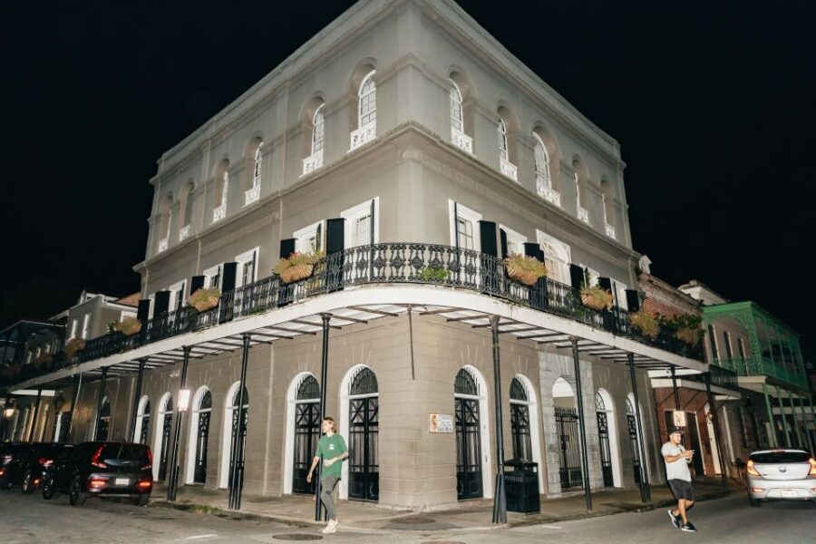 New Orleans: French Quarter Ghost and Haunted House Tour - Lalaurie Mansion: The Stop Most People Talk About