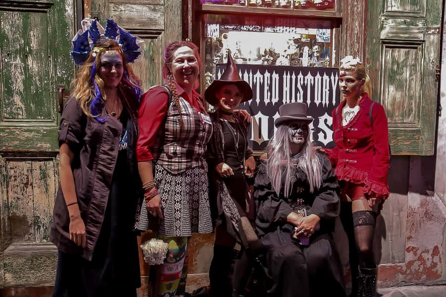 New Orleans: French Quarter Ghost and Legends Walking Tour - Your guide and the style of the ghost stories