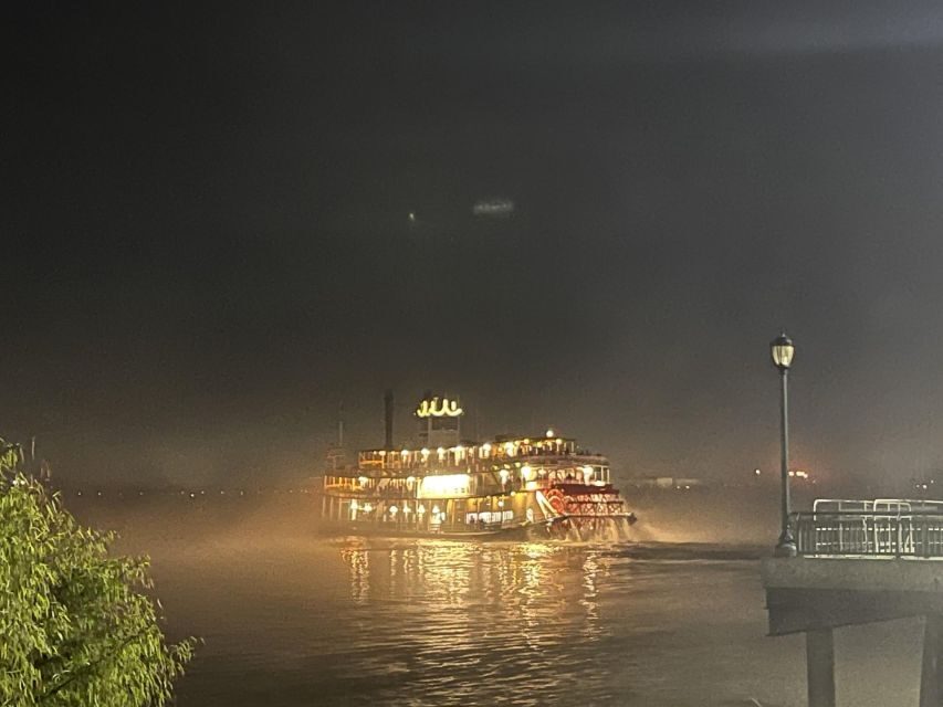 New Orleans: French Quarter Ghosts and True Crime Tour - Meet Under the Streetlight at 721 St. Philip: Logistics That Reduce Stress