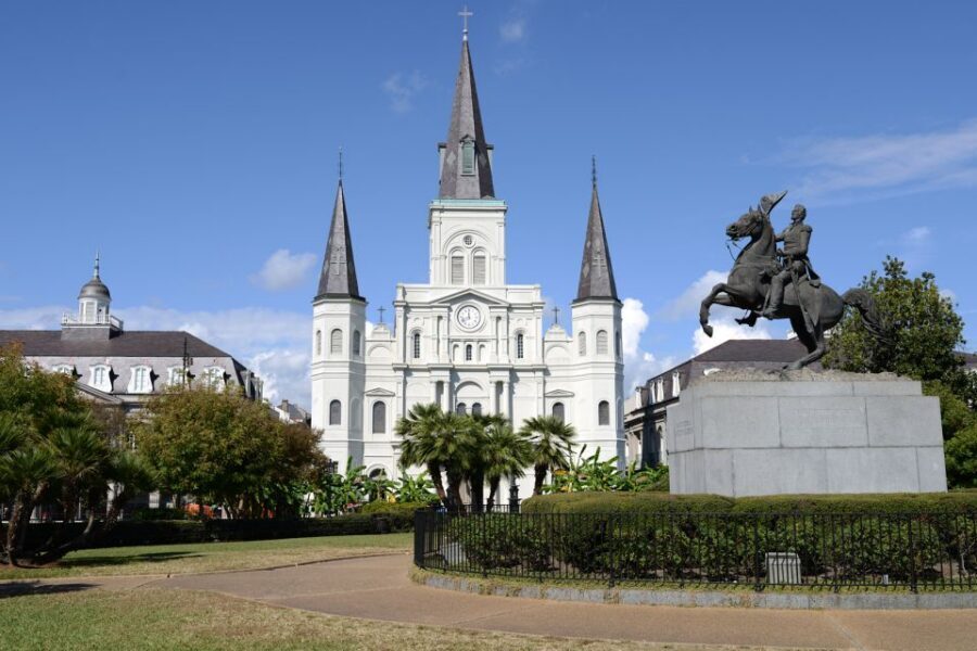 New Orleans: French Quarter Saints & Sinners History Tour - Price and Value: Does $22 Make Sense for 105 Minutes?