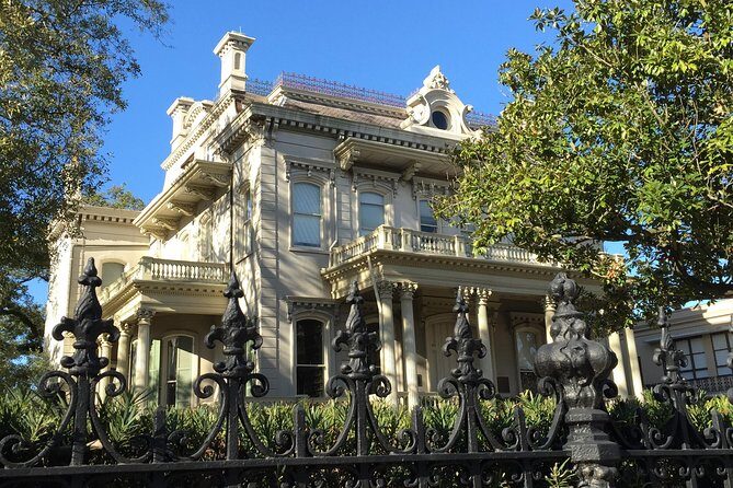 New Orleans Garden District Architecture Tour - The Rink Shopping Center: 1884 skating history you can picture