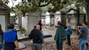 New Orleans: Garden District Tour - The Pace: About 105 Minutes and Roughly a Mile on Foot