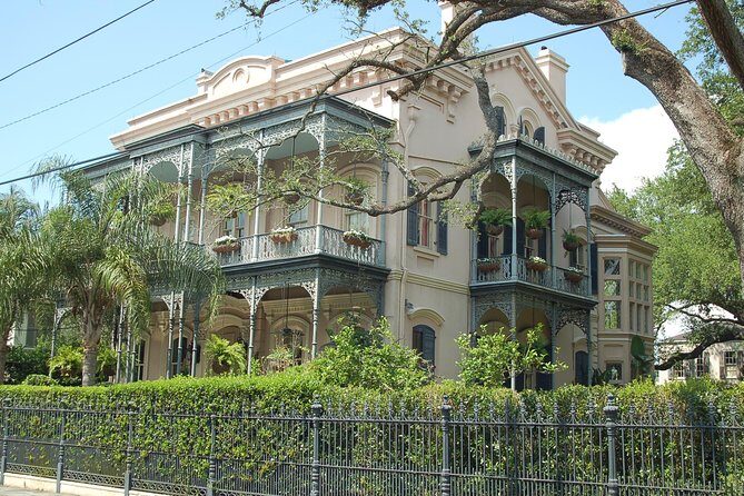 New Orleans Garden District Tour - The guide can make or break the vibe: what to look for